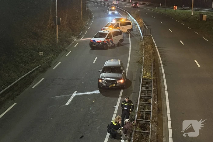 Flinke schade bij kop-staart botsing op provinciale weg