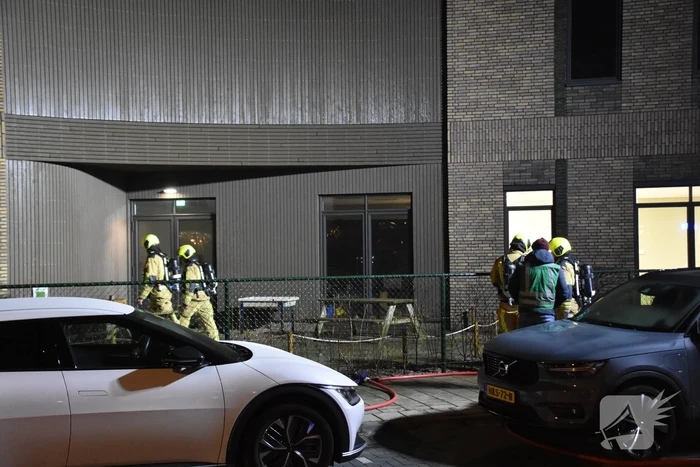 Brandweer oefent met meerdere eenheden