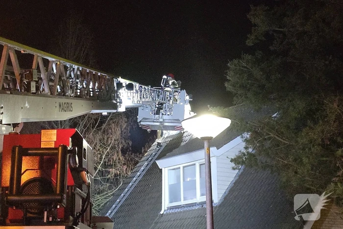 Brandweer ingezet voor schoorsteenbrand