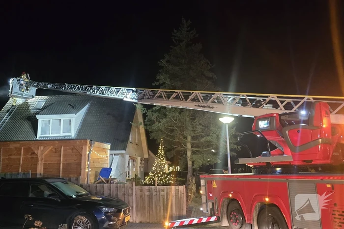 Brandweer ingezet voor schoorsteenbrand