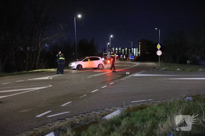 Dodelijk ongeval met auto leidt tot brand