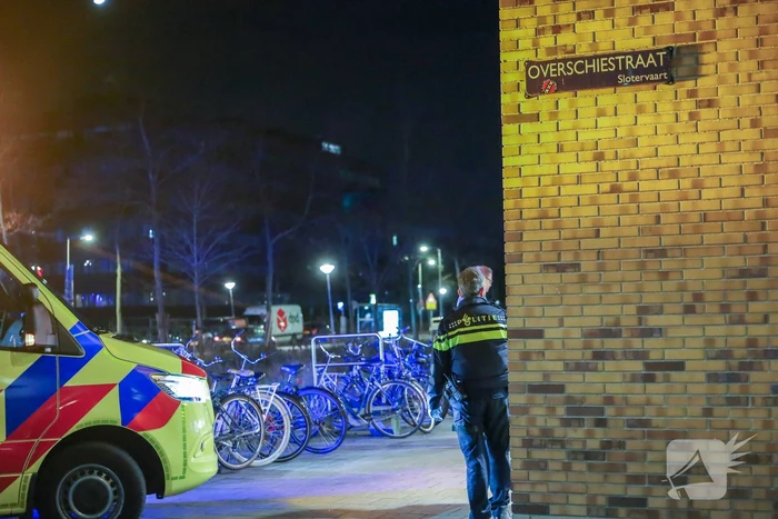 Brand in flatwoning leidt tot gewonde