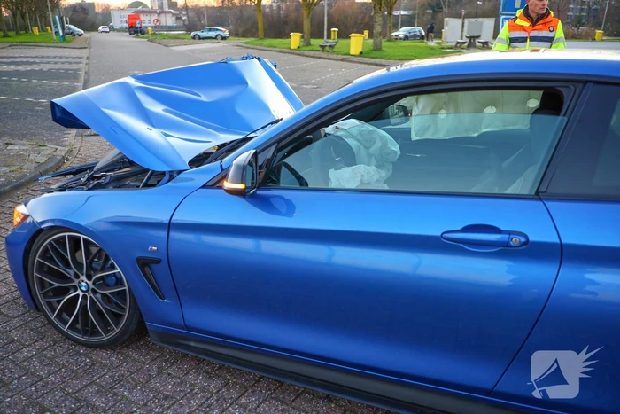 Onwelwording leidt tot gevaarlijke situatie en forse schade bij tankstation