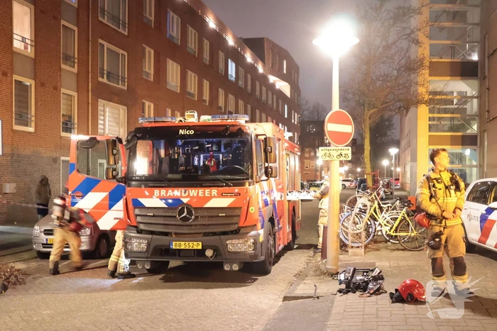 Woningbrand veroorzaakt veel rook in appartement