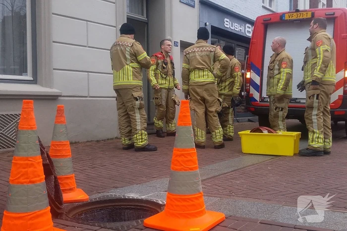 Waterlekkage zorgt voor inzet brandweer