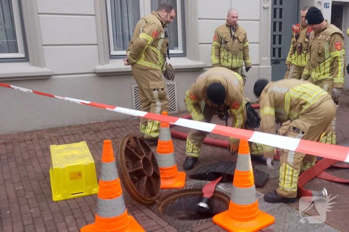 Waterlekkage zorgt voor inzet brandweer