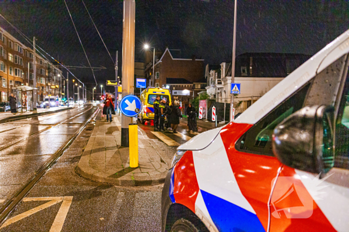 Persoon geschept bij tramhalte