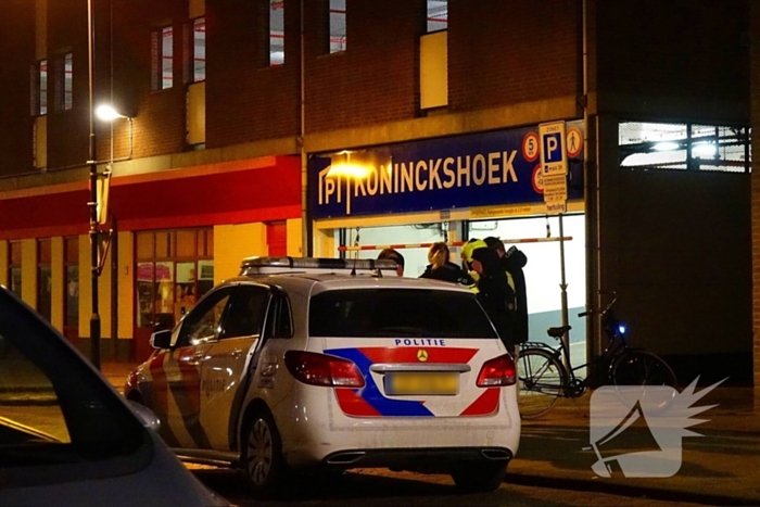 Auto kraker op heterdaad aangehouden