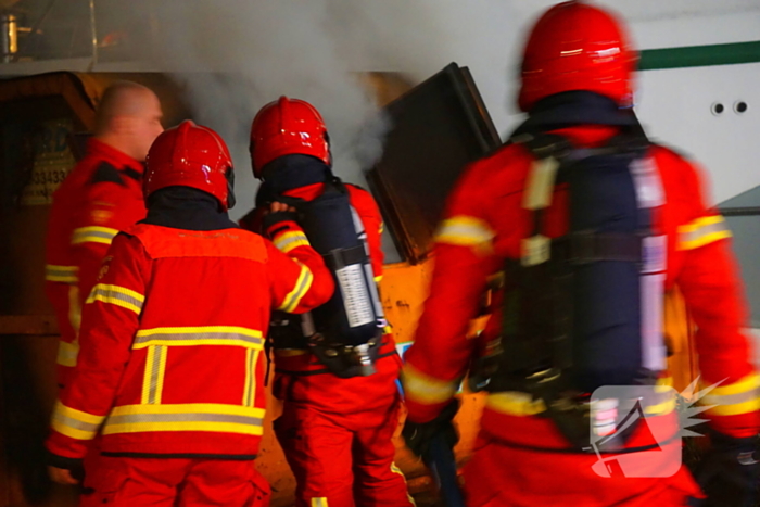 Brand in container snel geblust