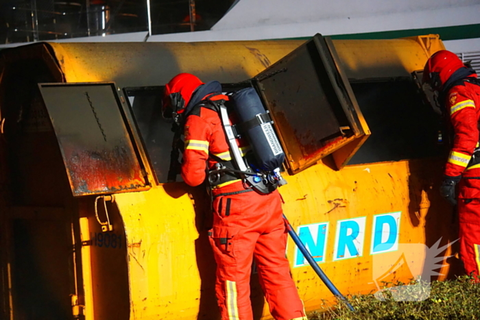 Brand in container snel geblust