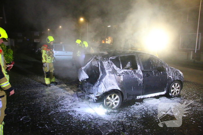 Auto total-loss door brand