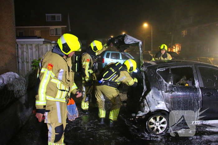 Auto total-loss door brand