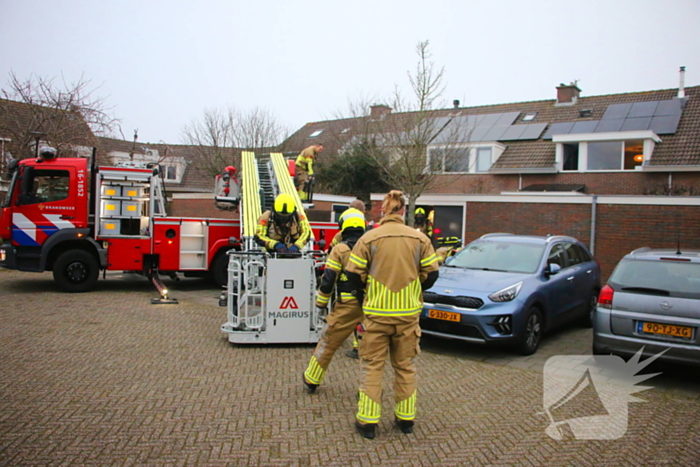 Schoorsteenbrand snel onder controle