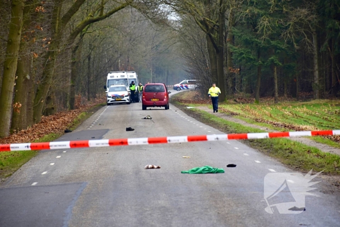 Voetganger (82) overlijdt na ongeval met auto