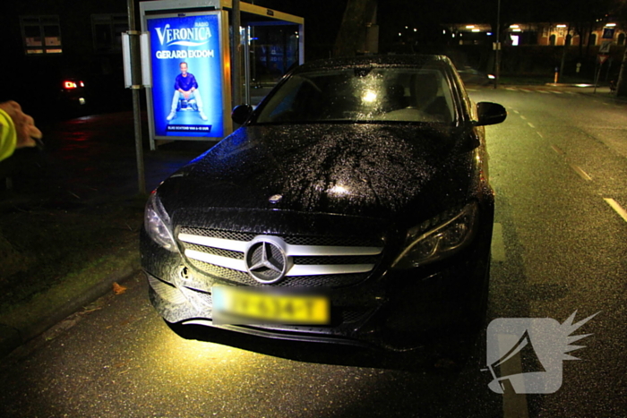 Automobilist ziet fietsers over het hoofd