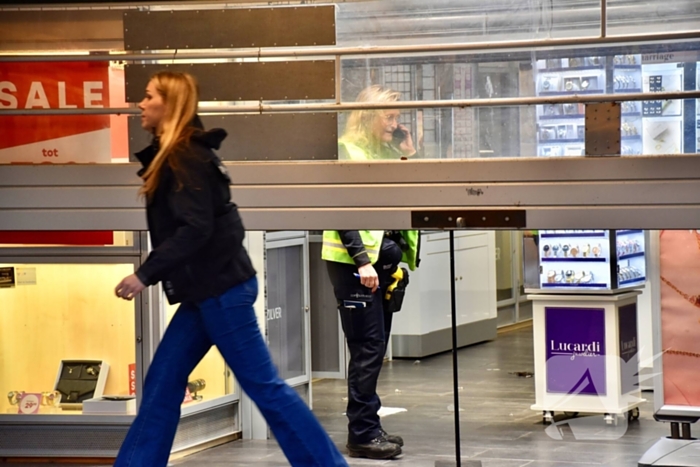 Verdachten gevlucht na overval op juwelier