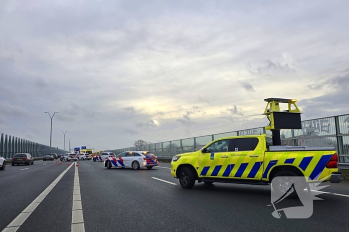 Snelweg afgesloten na ongeval