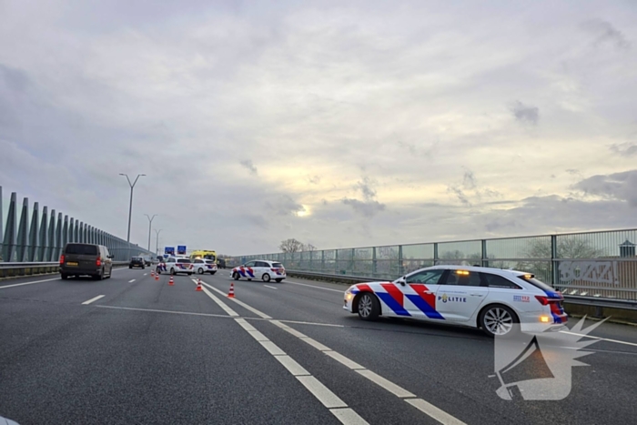 Snelweg afgesloten na ongeval