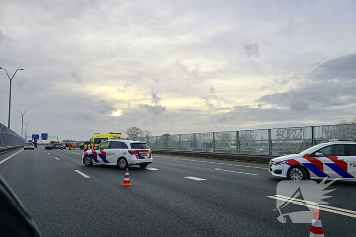 Snelweg afgesloten na ongeval