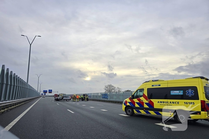 Snelweg afgesloten na ongeval