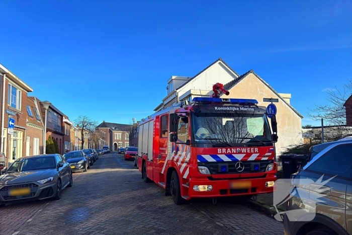 Deur van woning besmeurd met afbijtmiddel