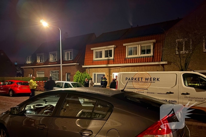 Explosie bij voordeur van woning