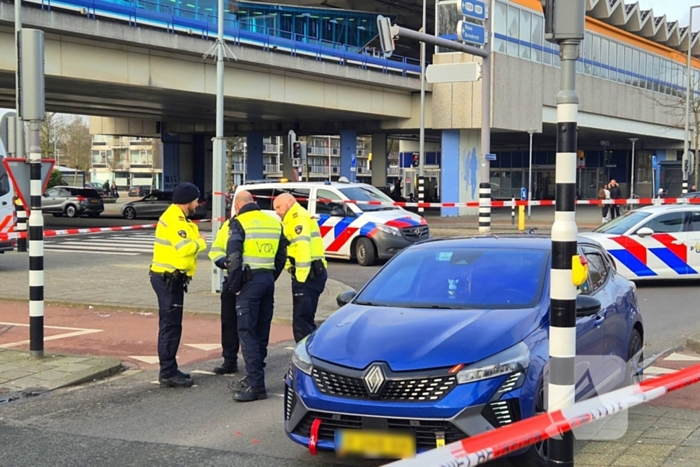 Fietser zwaargewond bij aanrijding met personenauto