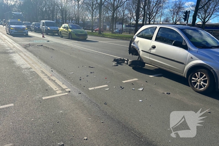 Flinke schade na kop-staartbotsing