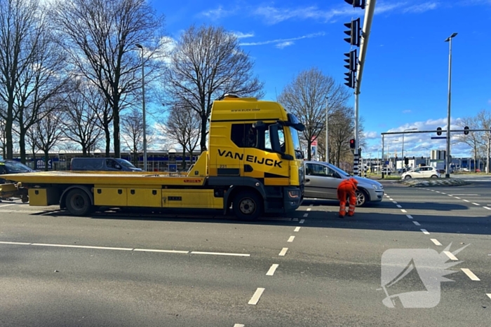 Flinke schade na kop-staartbotsing