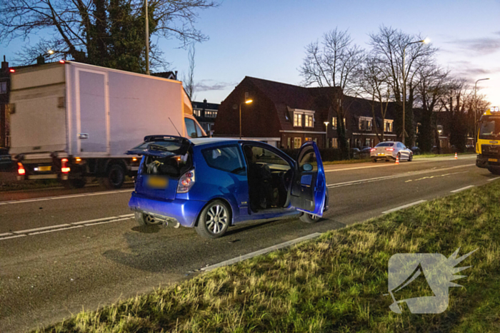 Auto te water na botsing