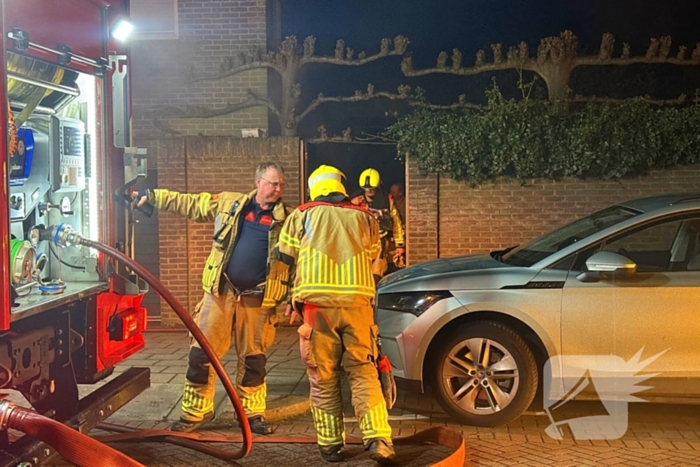Brand in garage van woning