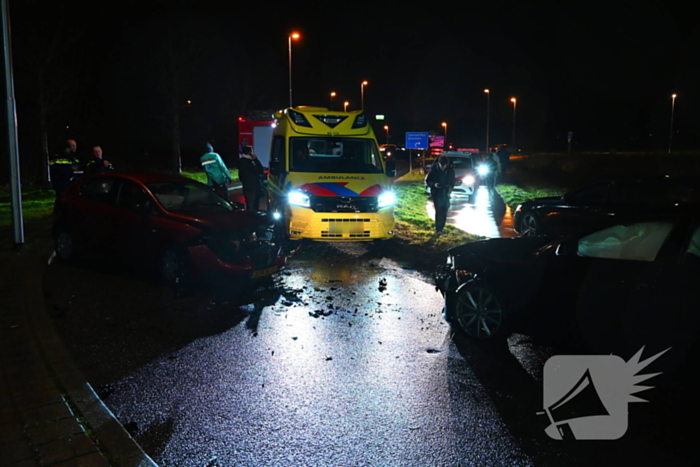 Gewonde bij frontale aanrijding