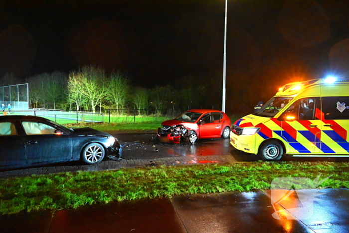 Gewonde bij frontale aanrijding