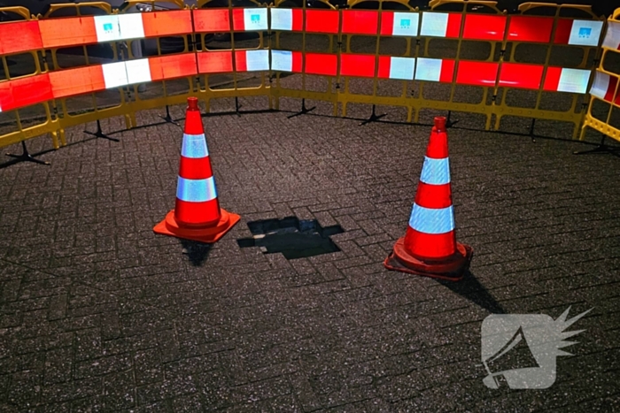 Straat afgesloten vanwege sinkhole
