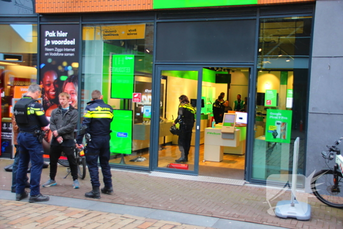 Politie houdt verdachte aan voor poging overval op telefoonwinkel