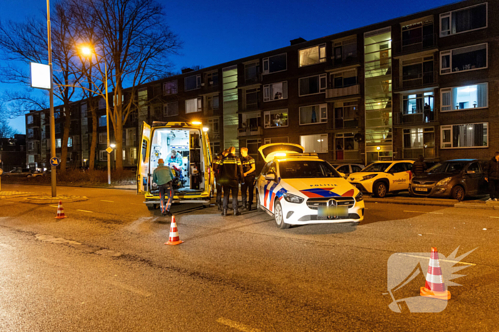 Fietser ernstig gewond bij botsing met auto