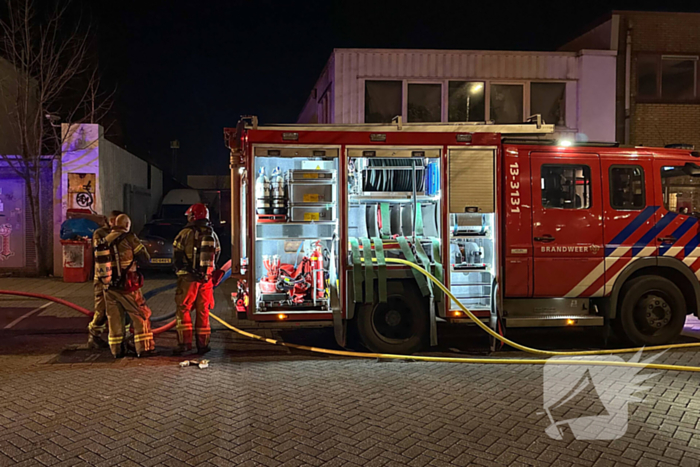 Grote brand bij verzamelgebouw voor bedrijven