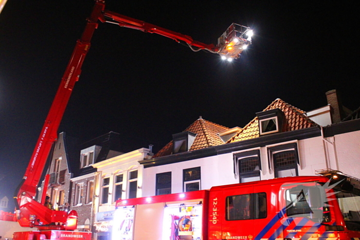 Veel rook bij brand in woning