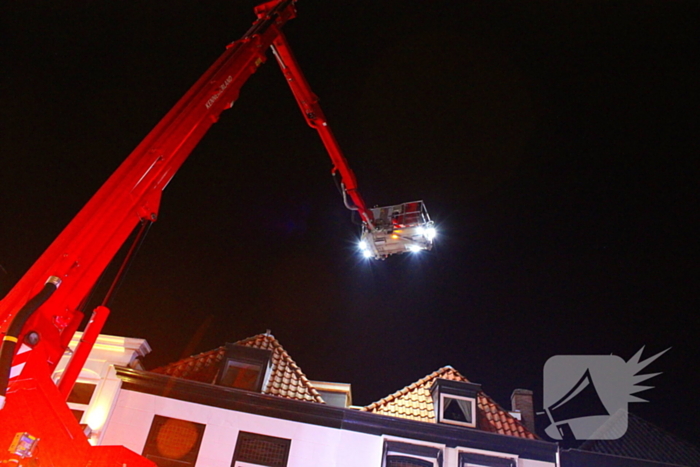 Veel rook bij brand in woning