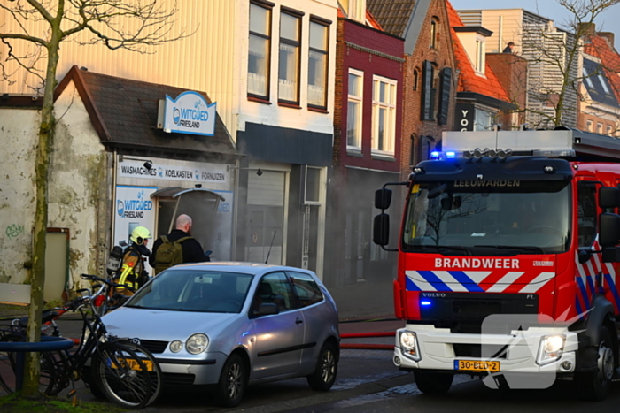 Flinke rookontwikkeling bij brand in winkel