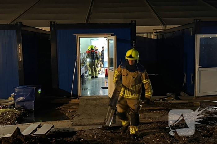 Brandweer blust keukenbrand in AZC