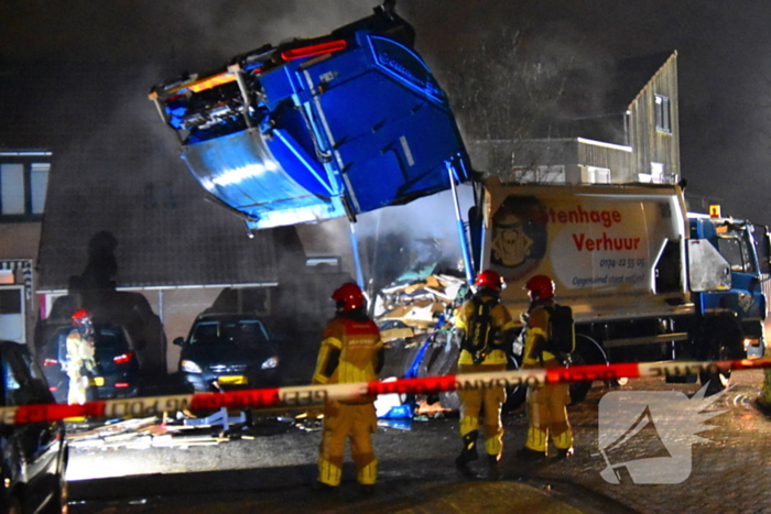 Brand in vuilniswagen