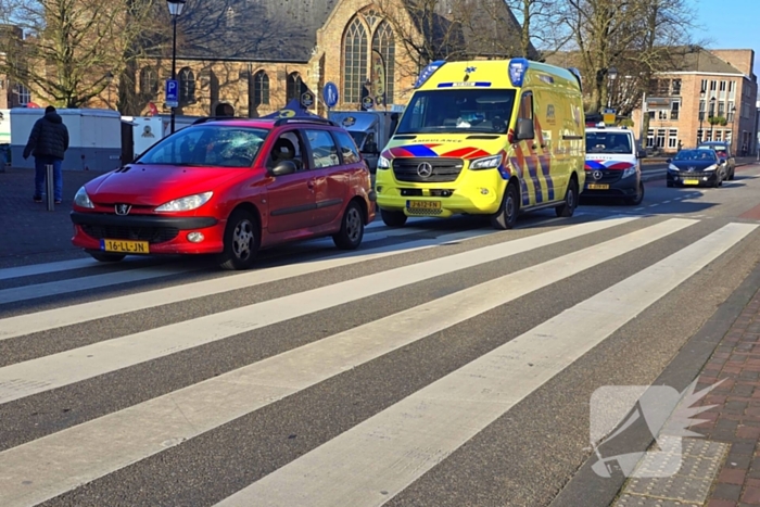 Persoon geschept op oversteekplaats