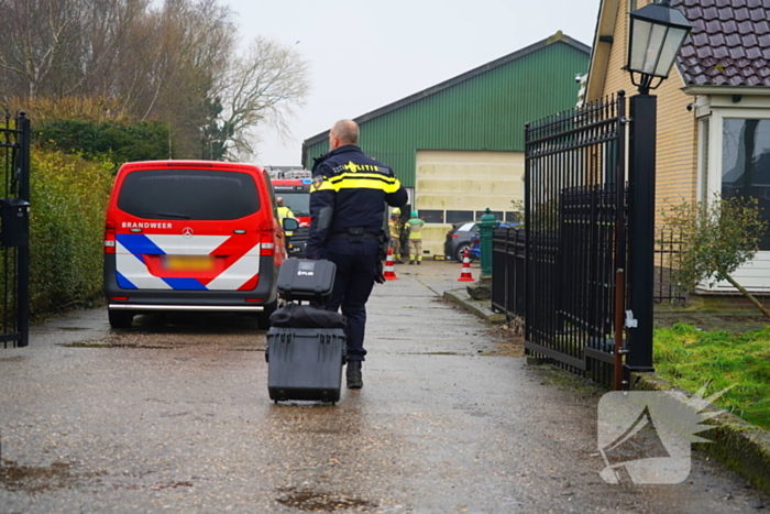 Politie treft mogelijk drugslab aan, twee aanhoudingen