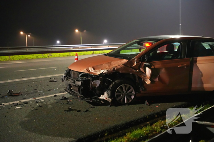 Forse schade na ongeval op snelweg
