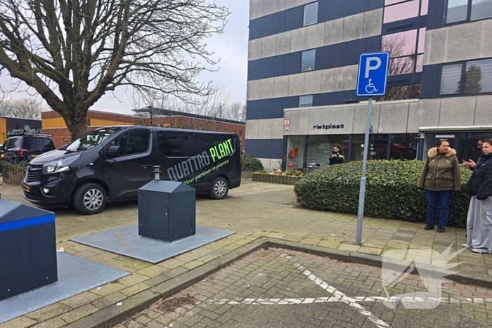 Rook in pand door slijpwerkzaamheden