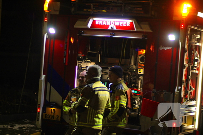 Hoogwerker gaat kapot bij schoorsteenbrand