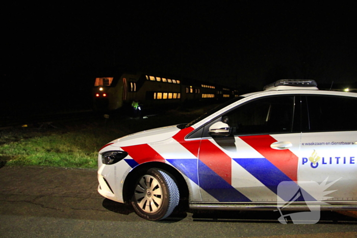 Treinverkeer stilgelegd vanwege aanrijding op spoor