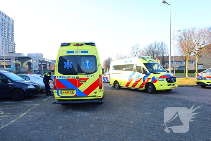 Politie doet onderzoek naar steekpartij