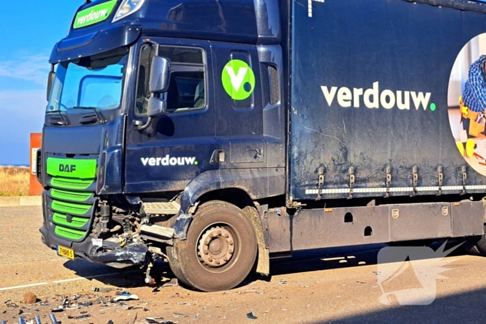 Ongeval tussen vrachtwagen en personenauto